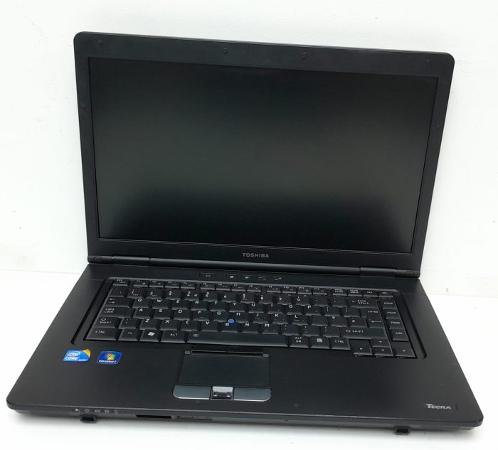 Toshiba Tecra A11-1ED - i3-M370 2.4GHz - 4GB Ram - 15.6" - 240GB HDD - Windows 10 Pro - Image 2