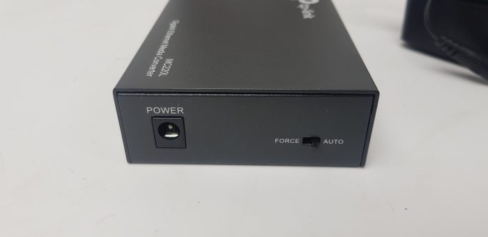 tp-link MC220L Gigabit Ethernet Media Converter - Image 4