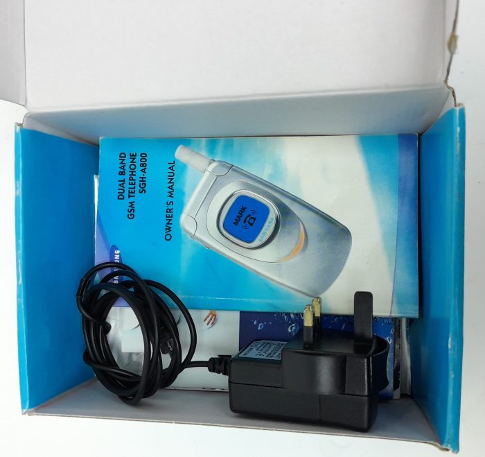 Samsung SGH-A800 Vintage Mobile Phone - Image 4