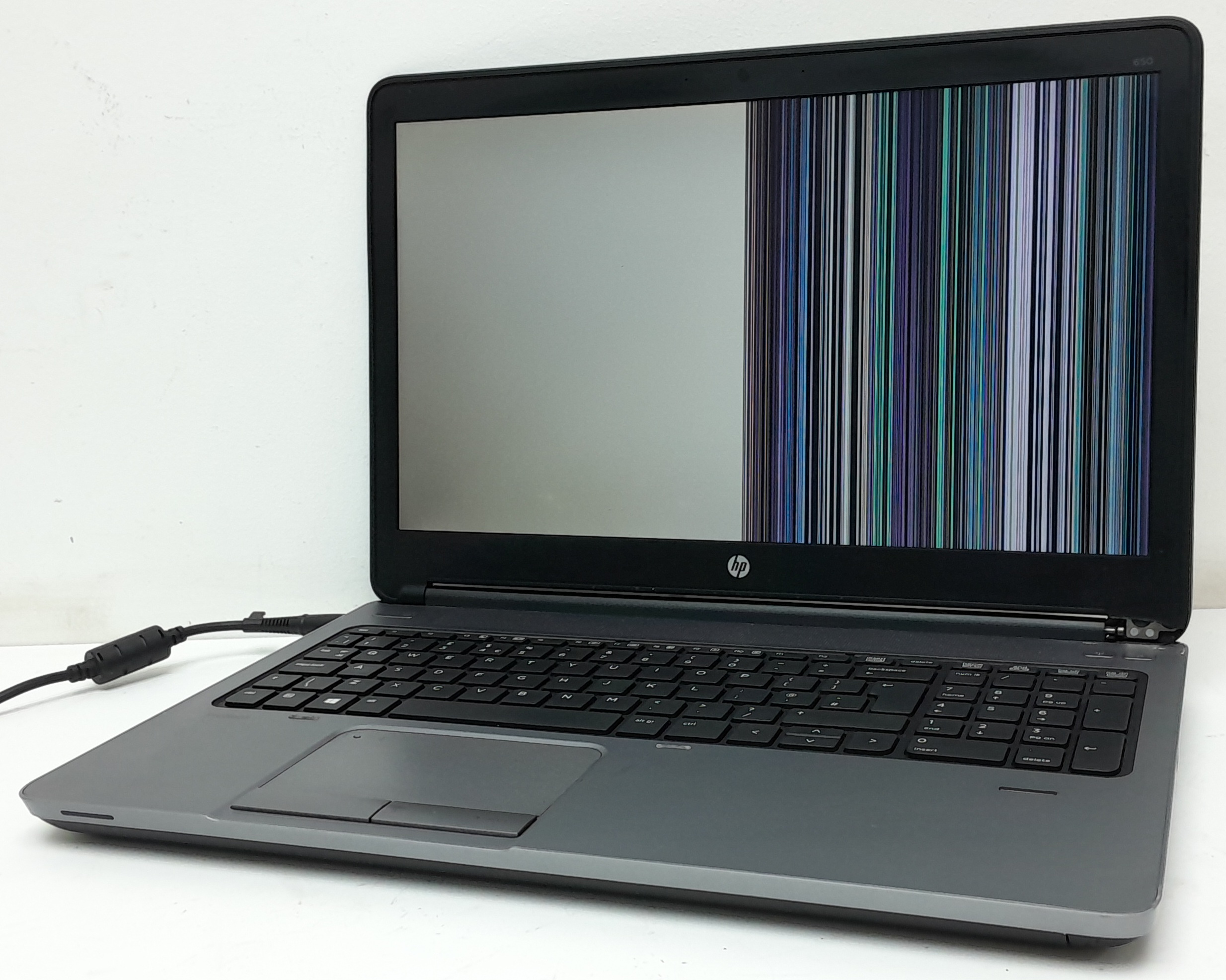 20240426_162643 HP Probook 650 G1 - i3-4000M 2.4GHz - 4GB - 15.6" - 120GB SSD - Windows 10 - Image 1