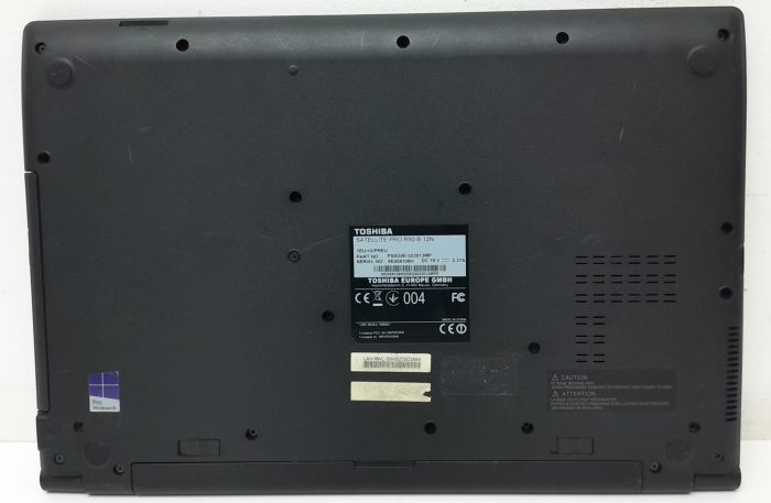 Toshiba Satellite Pro R50-B-12N - i5-4210U 2.4GHz - 4GB RAM - 15.6" - 120GB SSD - Windows 10 - Image 4