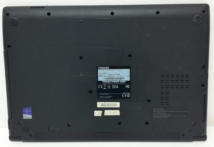 Toshiba Satellite Pro R50-B-12N - i5-4210U 1.7GHz - 4GB RAM - 15.6" - 120GB SSD - Windows 10 Pro - Image 4