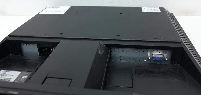 Acer V173 D 17" LCD VGA Monitor - Image 5