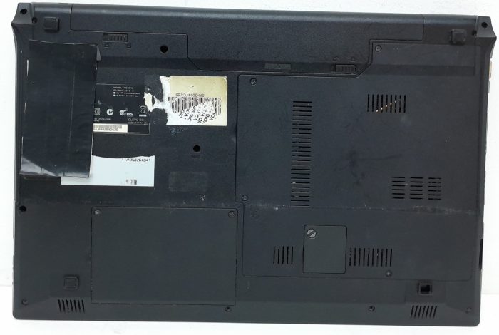 RM Education 310 W255HU - i3-2330M 2.2GHz - 4GB Ram - 15.6" - 120GB SSD - Windows 10 Pro - Image 4