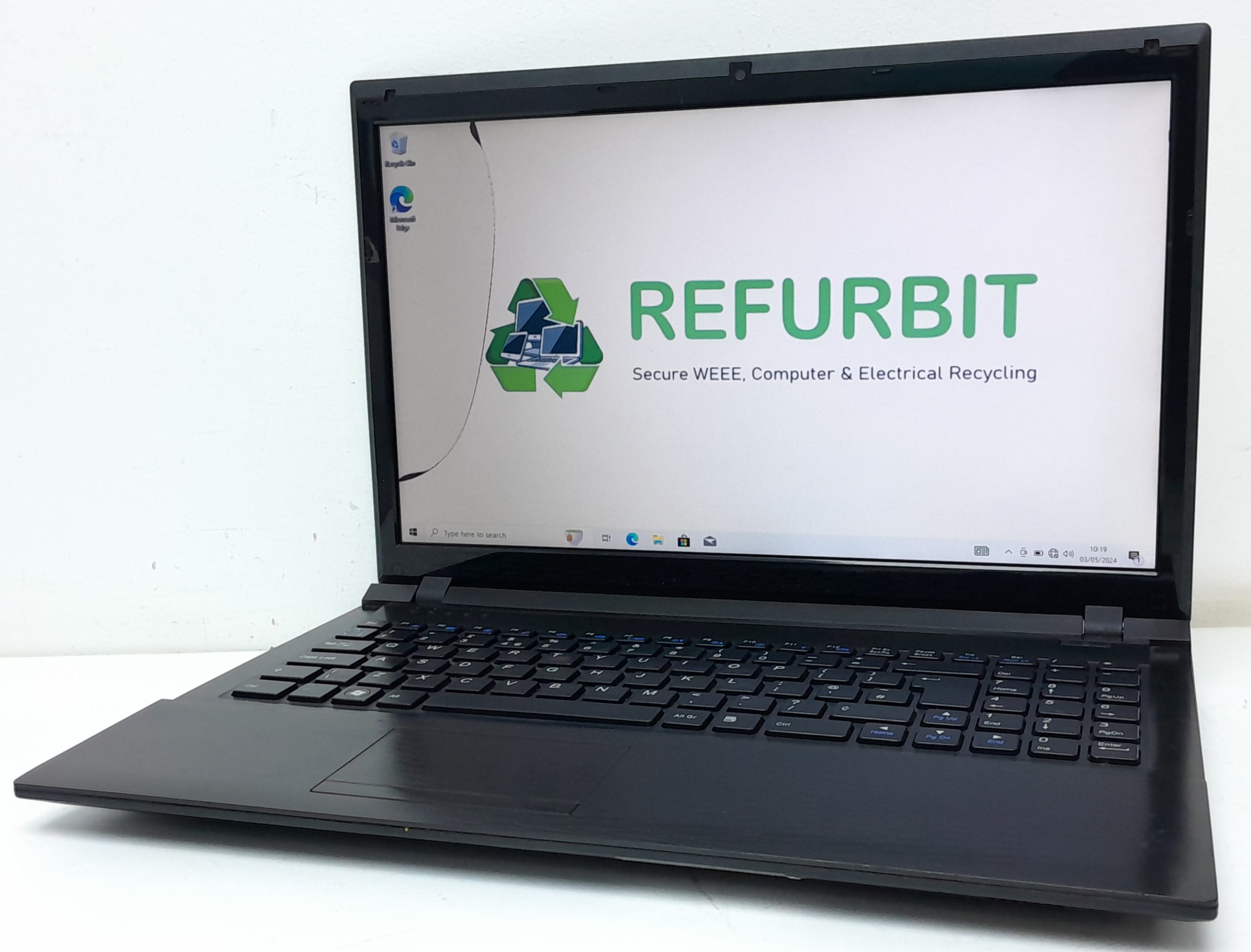 20240503_101955 RM Education RM310 W255HU - i3-2330M 2.2GHz - 4GB Ram - 15.6" - 160GB HDD - Windows 10 Pro - Image 1