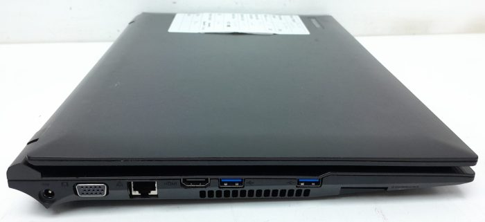 RM Education RM320 W255EU - i3-2370M 2.4GHz - 4GB RAM - 15.6" - 320GB HDD - Windows 10 Pro - Image 6
