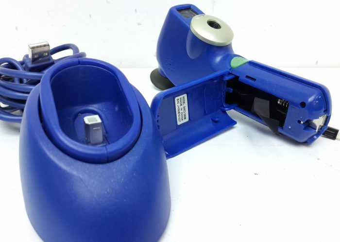 Joblot 8x Digital Blue DMC232MB Educational USB Camcorder with Docks - Image 4