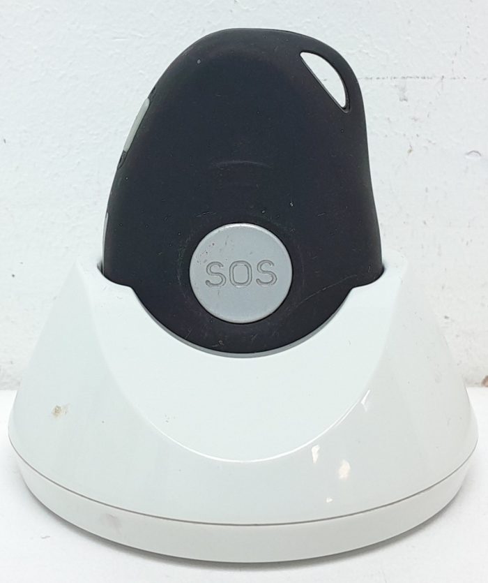 Job Lot x8 F021-002795 Personal SOS GPS Fall Alarms with 7 Charging Docks & 8 Watch Bands - Image 2