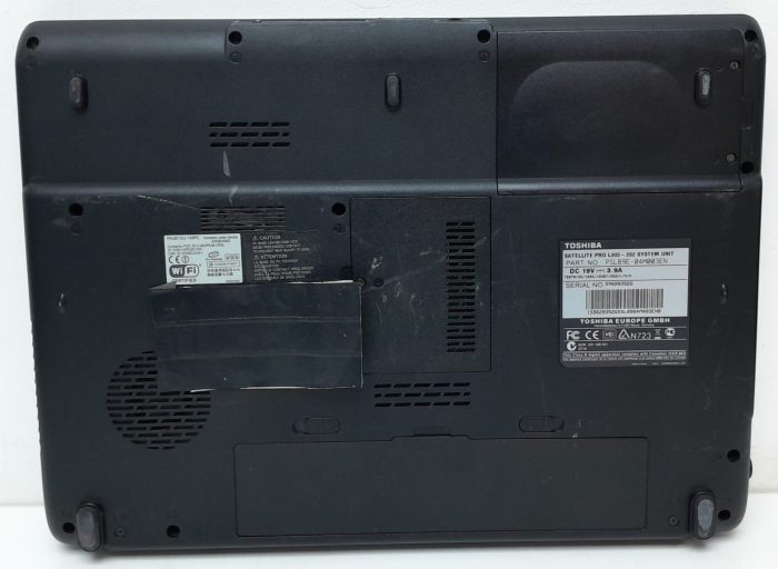 Toshiba Satellite Pro L300-292 - Core 2 Duo T5870 2.0GHz - 2GB RAM - 15.4" - 160GB HDD - Windows 10 Pro - Image 4
