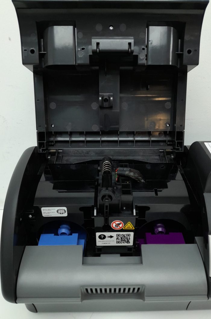 Zebra ZXP Series 7 Card Printer - Image 7