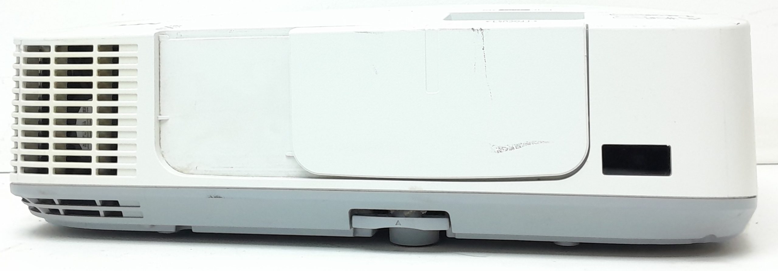 20240513_170509 Nec NP-M271X HDMI VGA LCD Projector 4995 Lamp Hours Used - Image 1