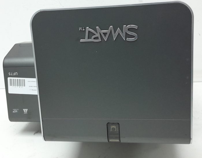 Smart UF75 VGA Projector - Image 2