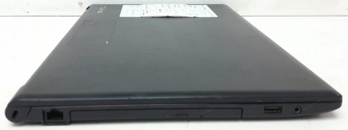 Toshiba Satellite Pro R50-B-12N - i5-4210U 1.7GHz - 4GB RAM - 15.6" - 120GB SSD - Windows 10 Pro - Image 6