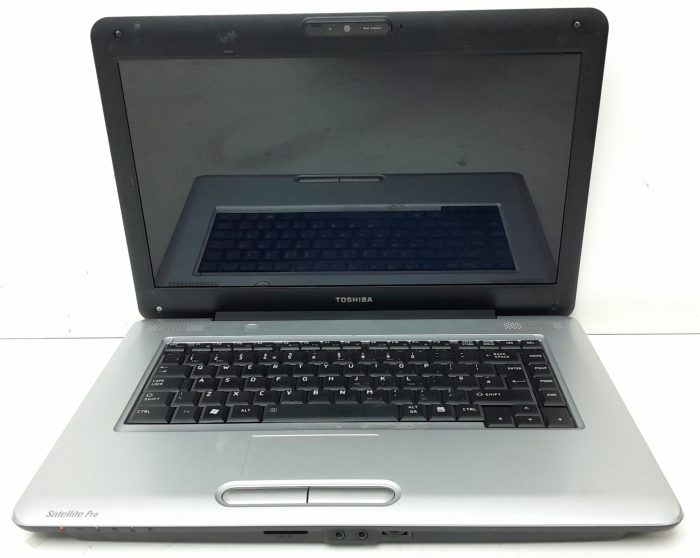 NC Toshiba Satellite Pro L450-13R - Celeron 900 2.2GHz - 2GB Ram - 15.6" - 250GB HDD - Windows 10 Home - Image 2