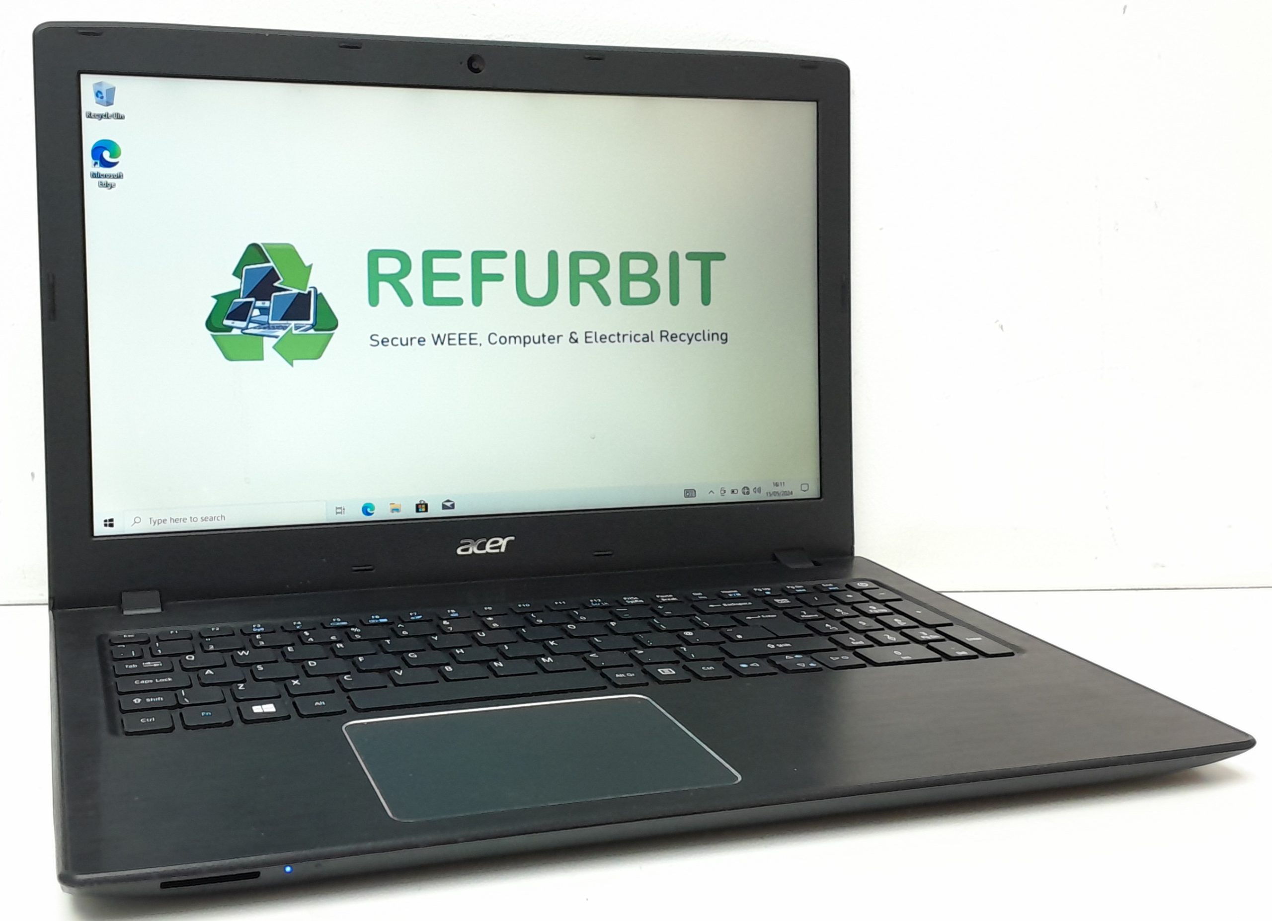 20240515_161118 NC Acer TravelMate P259 Series N16Q2 - i3-6100U 2.3GHz - 4GB Ram - 15.6" - 120GB SSD - Windows 10 Pro - Image 1