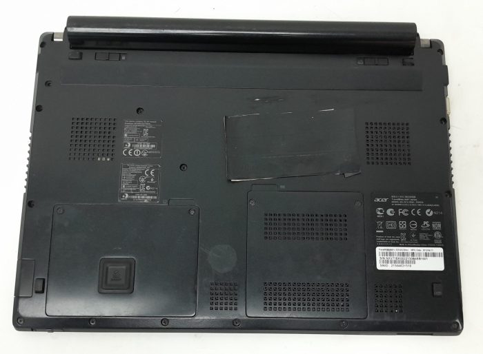 Acer TravelMate 8184 Series P4VC0 - i3-2367M 1.4GHz - 2GB Ram - 14" - 320GB HDD - Windows 10 Pro - Image 4