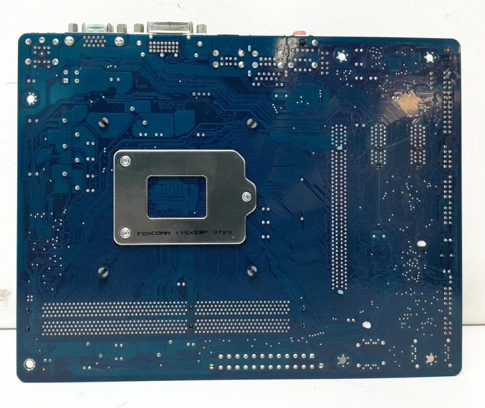 Gigabyte GA-H61M-DS2 - i3-3240  3.4GHz - DDR3 - 4GB Ram - Motherboard With Heat Sink - Image 3