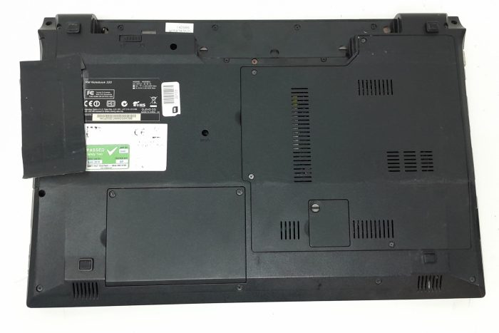 RM Education RM 320 W255EU - i3-2370M 2.4GHz - 4GB Ram - 15.6" - 250GB HDD - Windows 10 Home - Image 4