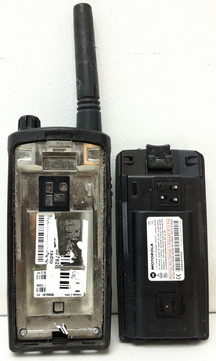 Motorola XTNiD Two Way Radio Walkie Talkie - Image 4