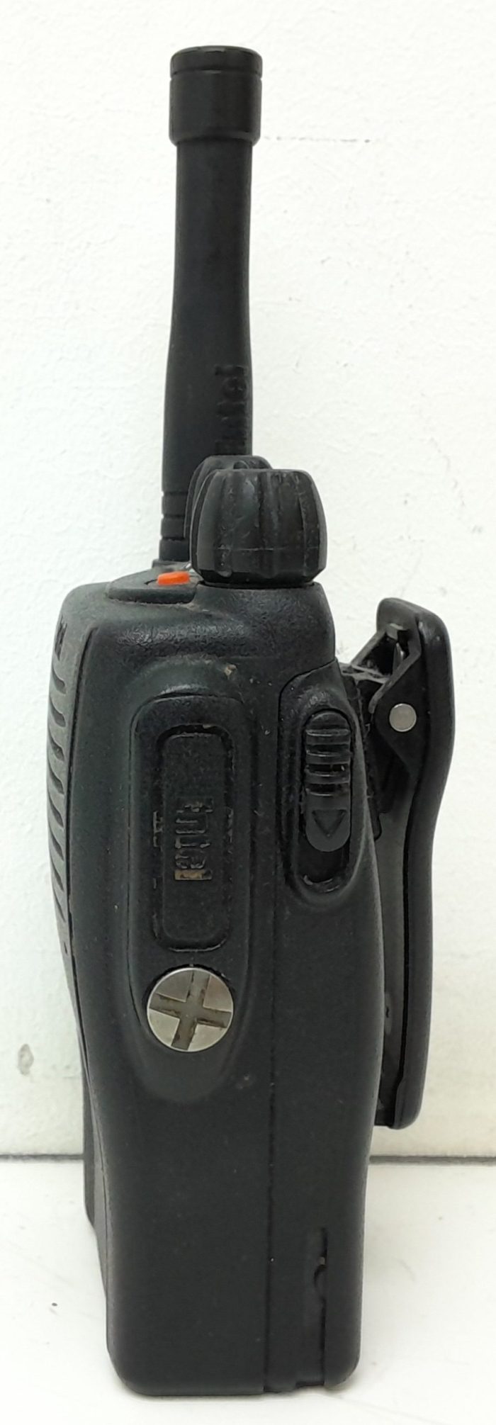Entel HX482 UHF 2 Way Radio Walkie-Talkie - Image 5