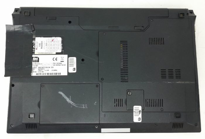 RM Education RM 320 W255EU - i5-2450M 2.5GHz - 4GB Ram - 15.6" - 240GB SSD - Windows 10 Home - Image 4