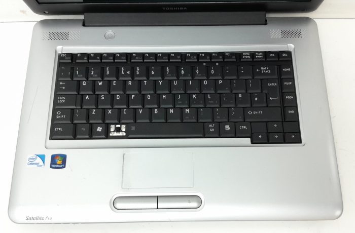 Toshiba Satellite Pro L450-13R - Celeron 900 2.2GHz - 2GB Ram - 15.6" - 250GB HDD - Windows 10 Home - Image 2