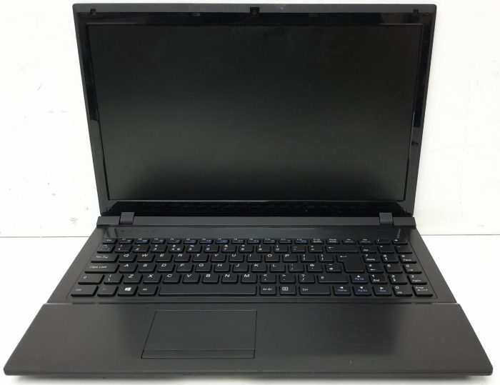 RM Education RM 320 W255EU - i3-2350M 2.3GHz - 4GB Ram - 15.6" - 240GB SSD - Windows 10 Home - Image 2