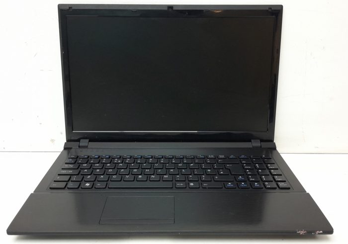 RM Education RM 320 W255EU - i5-2450M 2.5GHz - 4GB Ram - 15.6" - 240GB SSD - Windows 10 Home - Image 2