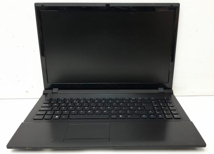 RM Education RM 320 W255EU - i5-2450M 2.5GHz - 4GB Ram - 15.6" - 240GB SSD - Windows 10 Home - Image 2