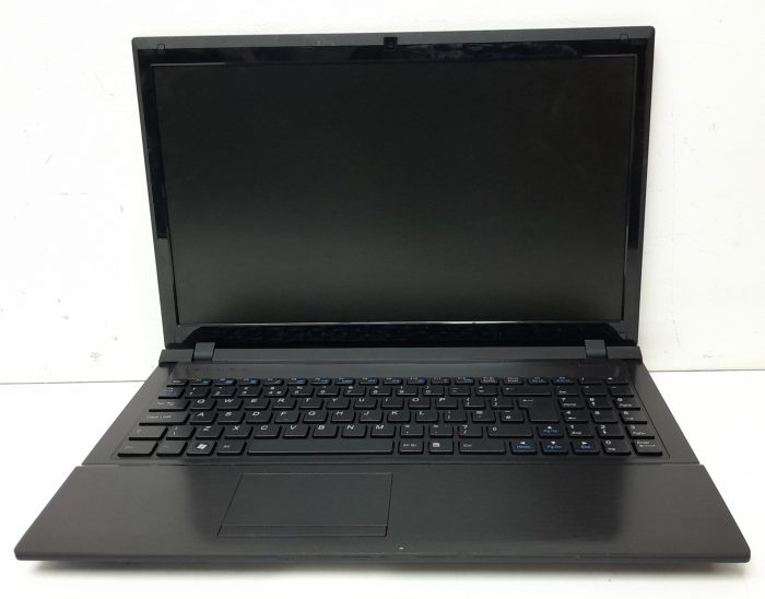 RM Education RM 320 W255EU - i5-2450M 2.5GHz - 4GB Ram - 15.6" - 240GB SSD - Windows 10 Home - Image 2
