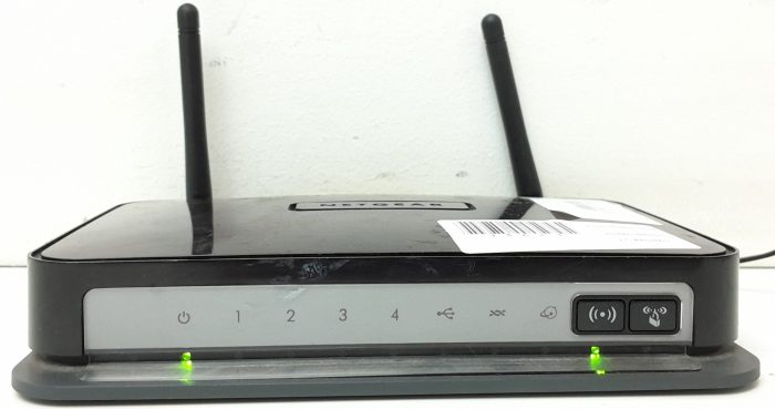 Netgear DGN2200 Wireless-N300 ADSL Modem Router - Image 2