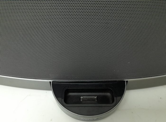 Bose SoundDock Portable Digital Music System - Image 5
