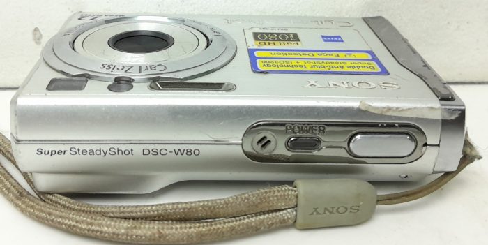 Sony DSC-W80 Digital Still Camera - Image 5