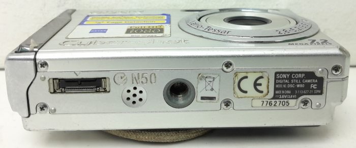 Sony DSC-W80 Digital Still Camera - Image 3