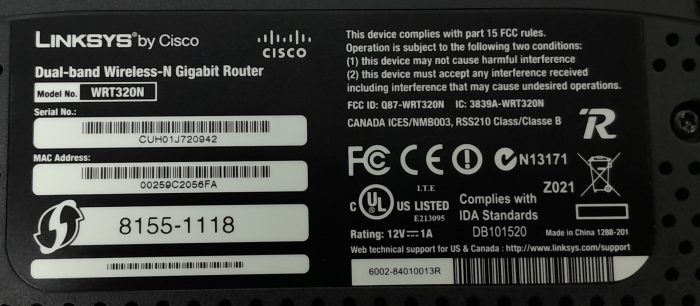 Cisco WRT320N Dual Band Wireless N Gigabit Router - Image 3