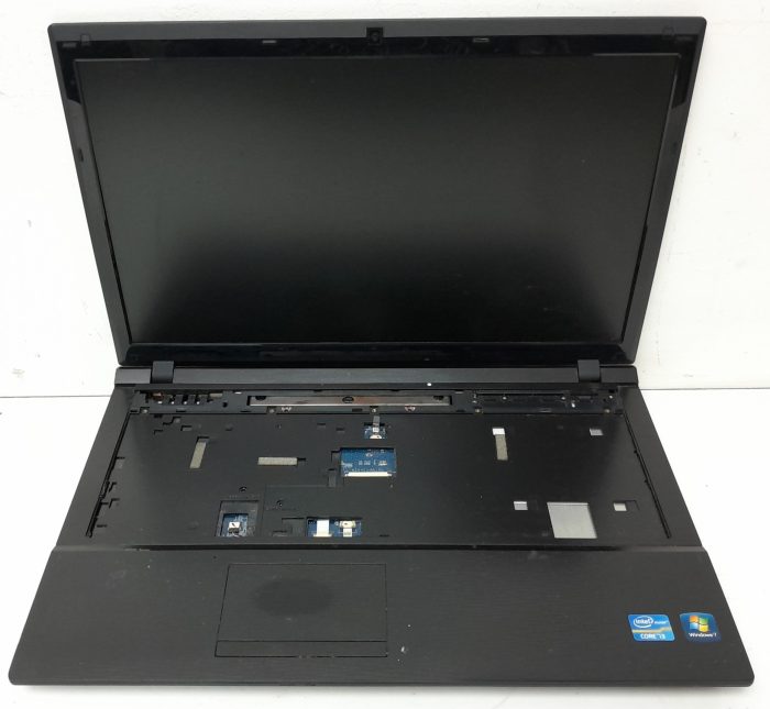 RM Education RM320 W255EU - i3-2350M 2.3GHz - 4GB RAM - 15.6" - 250GB HDD - Windows 10 Home - Image 7