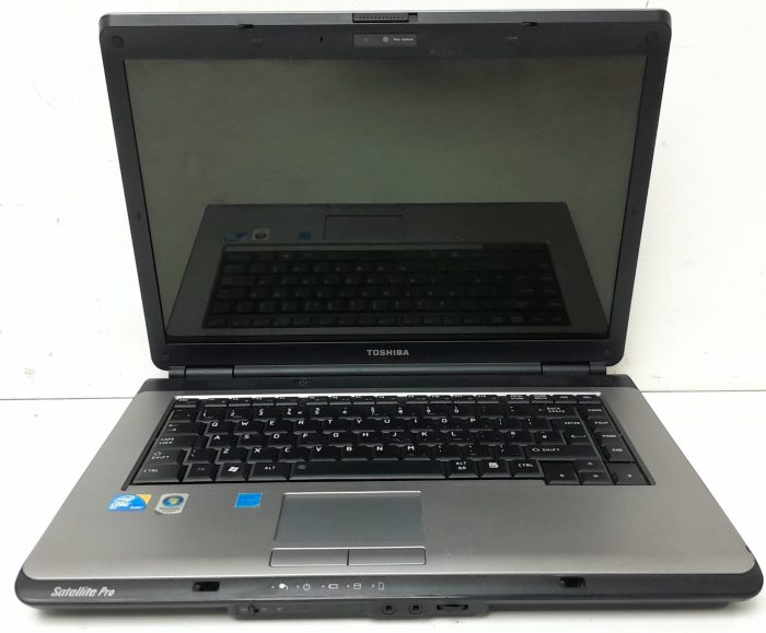 Toshiba Satellite Pro L300-292 - Core 2 Duo T5870 2.0GHz - 2GB RAM - 15.4" - 160GB HDD - Windows 10 Home - Image 2