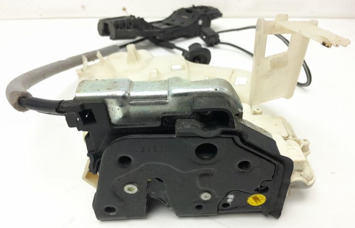 Audi JA6-8K0 839 015 Door Lock Actuator Audi, Porsche, Volks Wagen - Image 6