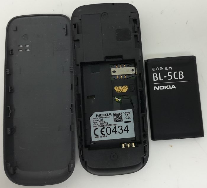 Nokia 100 Vintage Mobile Phone - Image 3