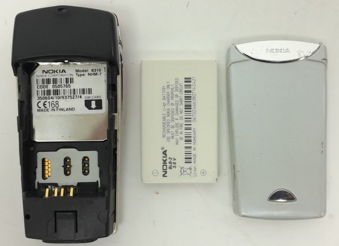 Nokia 8310 Vintage Mobile Phone - Image 4