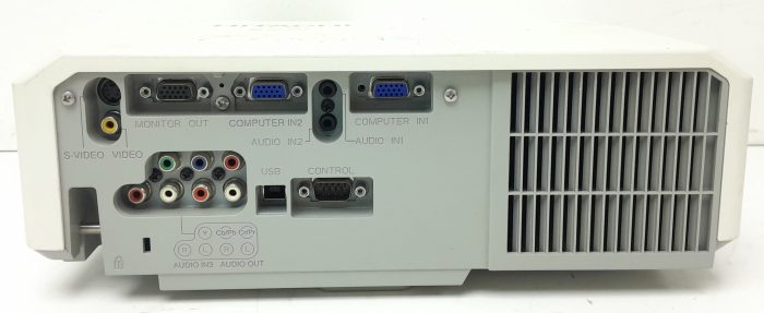 Hitachi ED-X42 VGA LCD Projector With 1517 Lamp Hours Used - Image 5