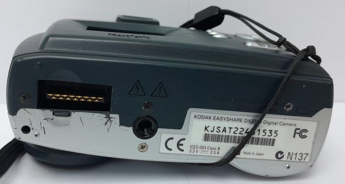Kodak Easyshare DX3700 3.1MP 37mm (Equiv) Auto Focus Digital Camera - Image 5