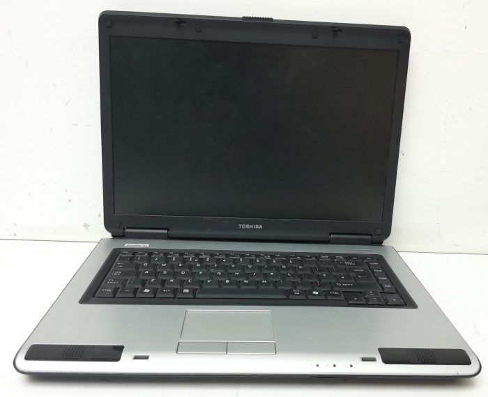 Toshiba Satellite Pro L40 PSL4BE-00M005EN - Pentium T2310 1.46GHz - 1GB RAM - 15.4" - 120GB HDD - Windows 10 Home - Image 2