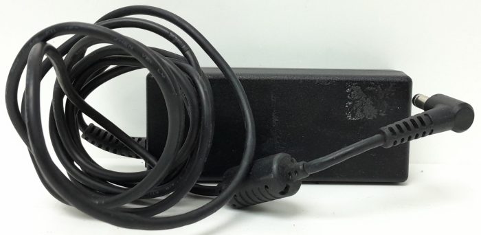 Job lot 10x Hipro 18.5V Laptop Chargers/Adapters - Image 4
