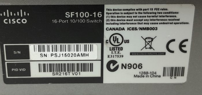 Cisco SF100-16 16 Port 10/100 Ethernet Switch - Image 3