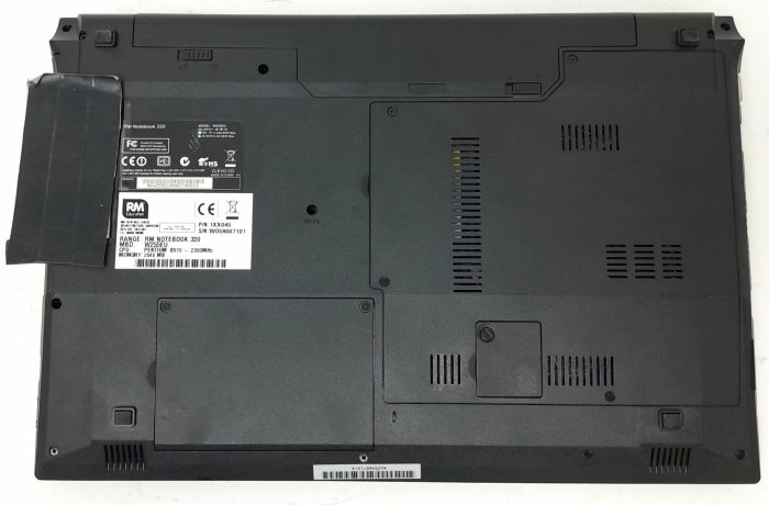 RM Education RM320 W255EU - Pentium B970 2.3GHz - 2GB RAM - 15.6" - 250GB HDD - Windows 10 Pro - Image 4