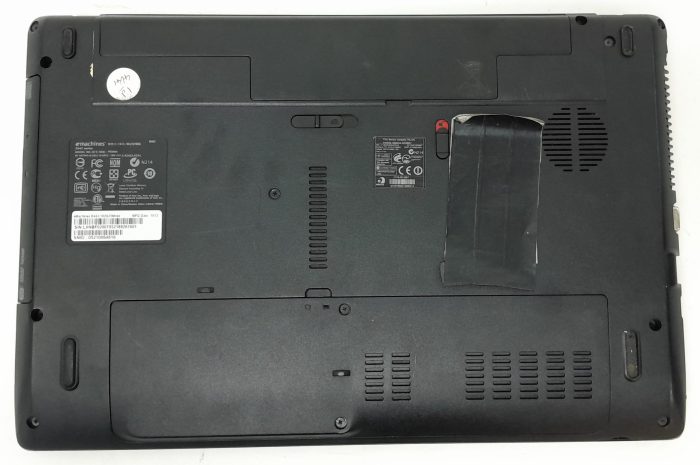 eMachines E442 Series PEW86 - AMD V160 2.4GHz - 3GB RAM - 15.6" - 120GB SSD - Windows 10 Pro - Image 5