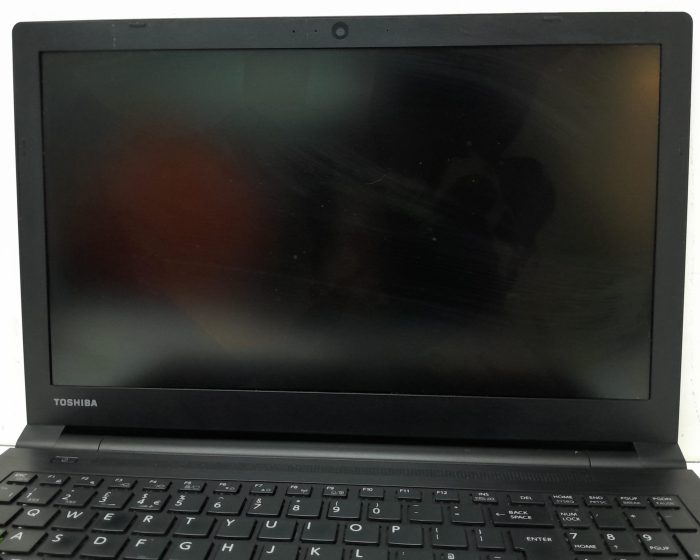 Toshiba Satellite Pro R50-C-107 - Intel i3-5005U 2GHz - 4GB Ram - 15.6" - 120GB SSD - Windows 10 Pro - Image 9