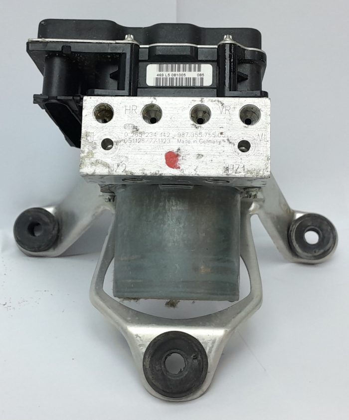 Porsche 987 355 755 05 Car Part: Hydraulic Block ABS Control Unit - Image 2