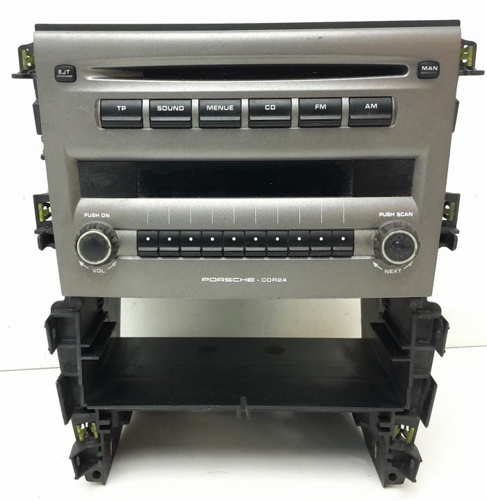 Porche CDR24 Car Part: CD Player Harman Becker Radio - Image 2